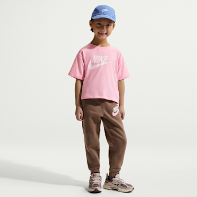 Nike Little Kids' Club Boxy T-Shirt. Nike.com